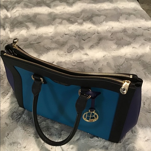 SOLD!! Henri Bendel West 57th Carryall Satchel - Picture 4 of 8